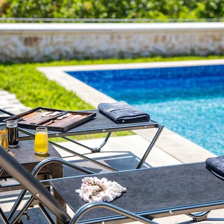 Samas - Doganin Kalbine Kuecuek Bir Kacamak Villa *